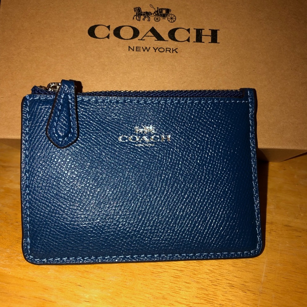 COACH MINI SKINNY ID CASE